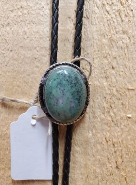 Green Oval Stone Bolo Tie