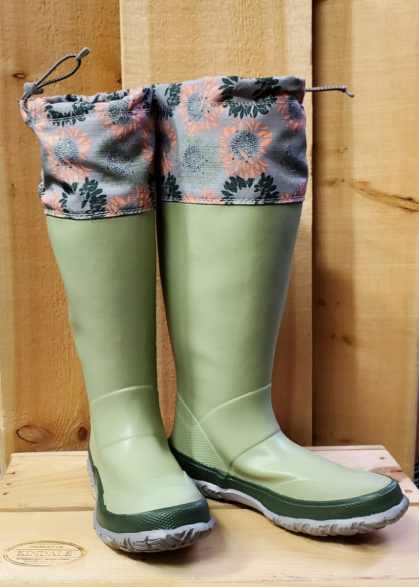 Floral hot sale muck boots