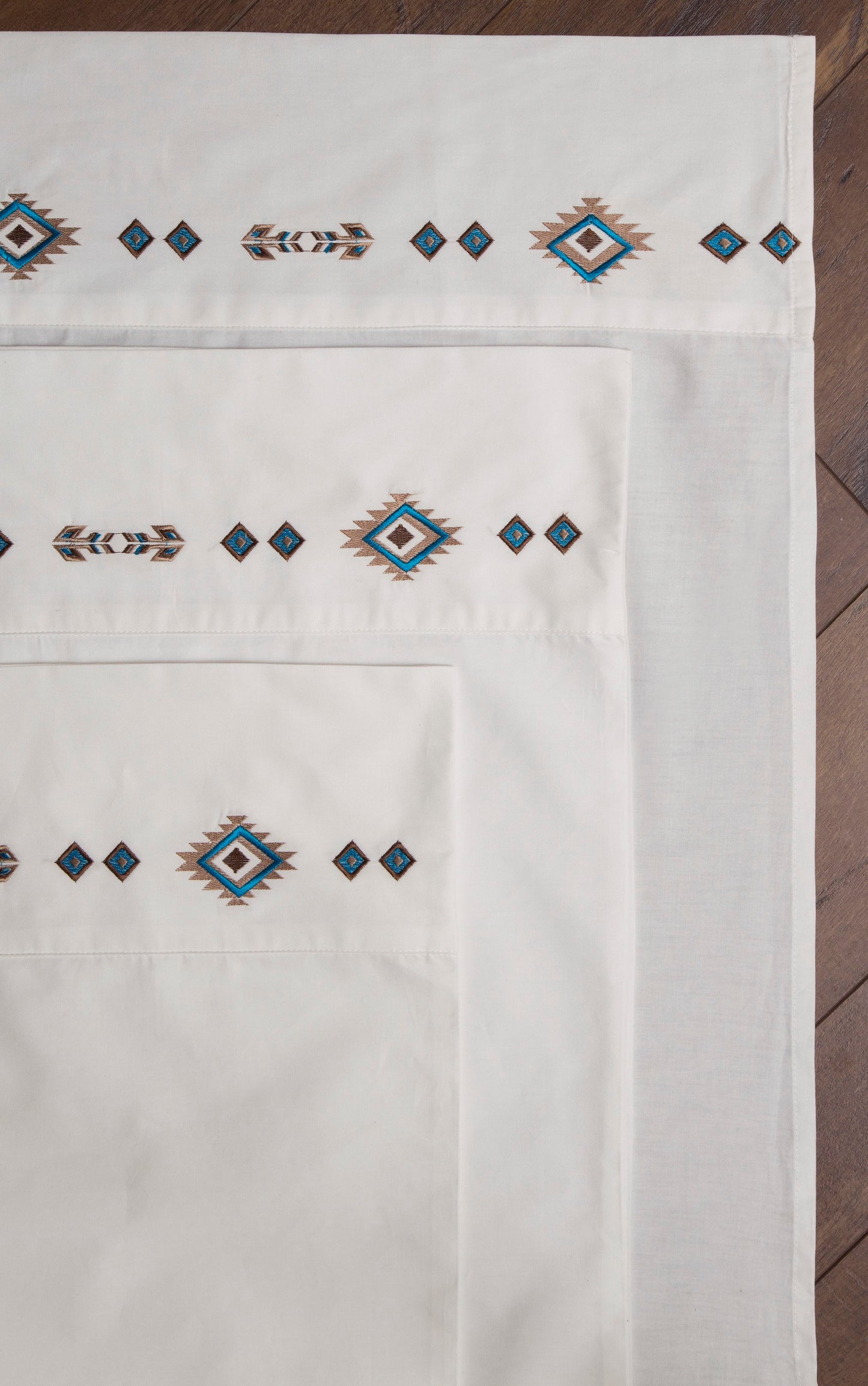 'Southwest' Queen Sheet Set by Carsten's Inc.®