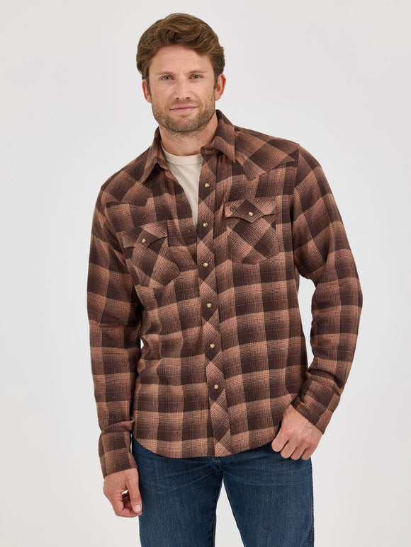 Retro™ Brown Brushed Cotton Men's Shirt by Wrangler®