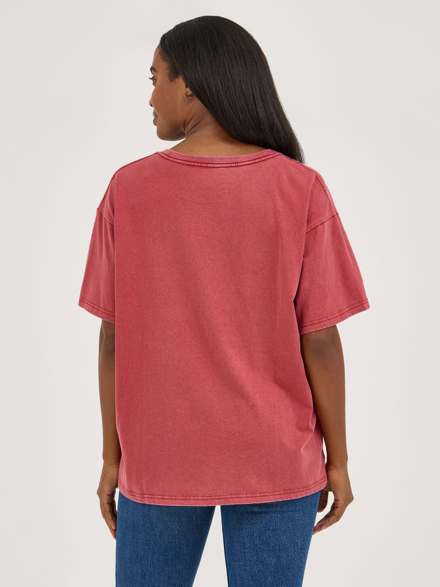 'Red Rider' Oversize Women's T-Shirt by Wrangler®
