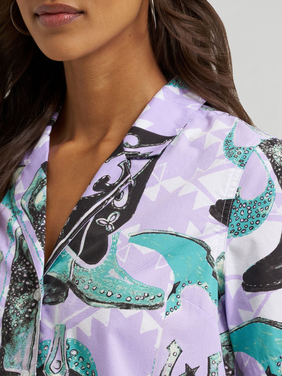 Retro™ Boot Print Short Sleeve Women's Top by Wrangler®