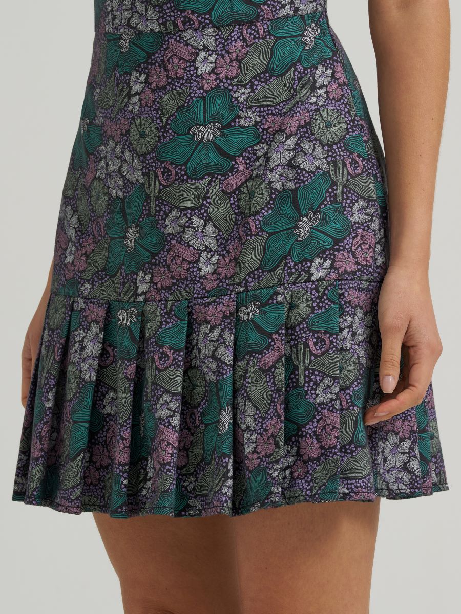 Floral patterned skirt with a plain background
