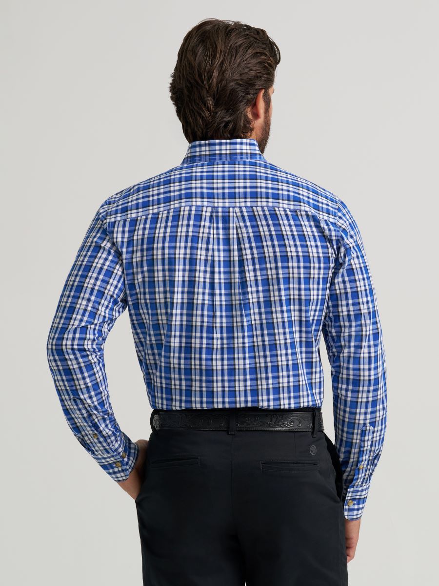 Riata™ Easy Care Men's Shirt by Wrangler®