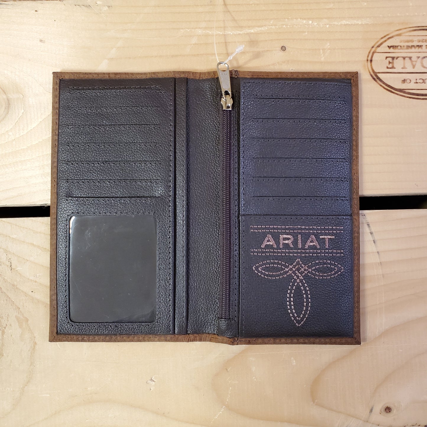 Top Grain Logo Men's Rodeo Wallet by Ariat®