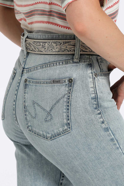 Acid Wash 'Quinn' Straight Leg Women's Jean by Cruel Denim®