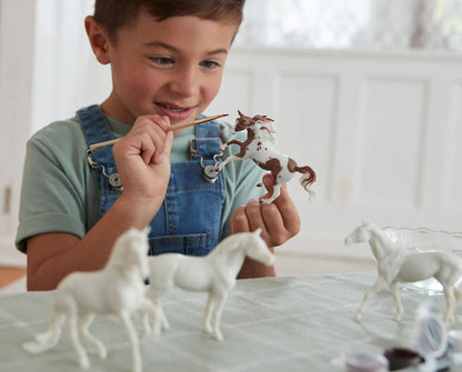 Glow in the Dark Paint & Play Set by Breyer®