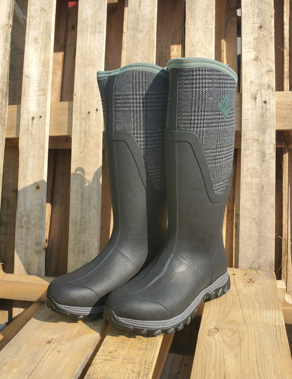 Plaid Arctic Sport II Tall Women's Boots by Muck Boot Co.®