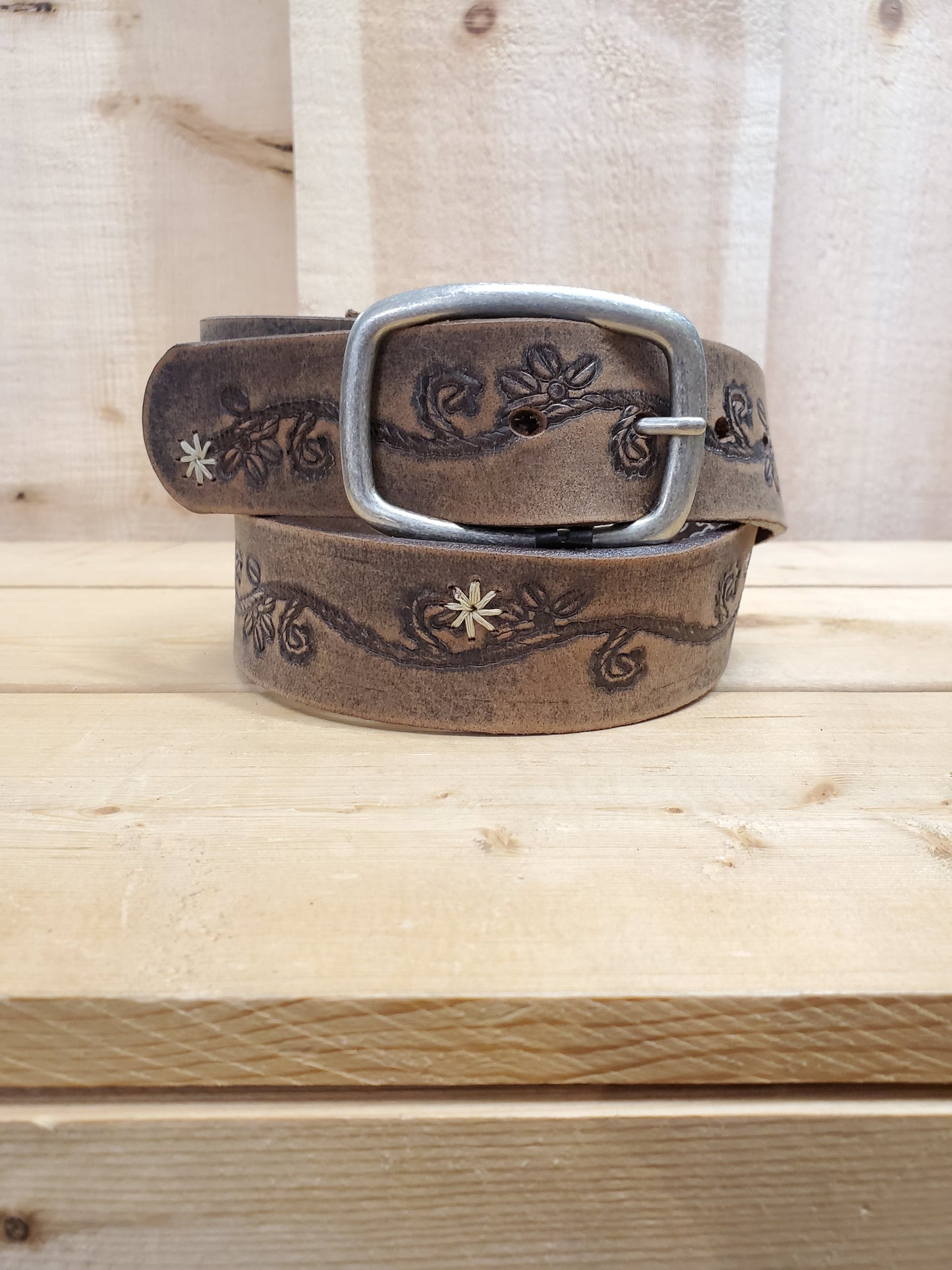 'Antique Floral' Leather Women's Belt