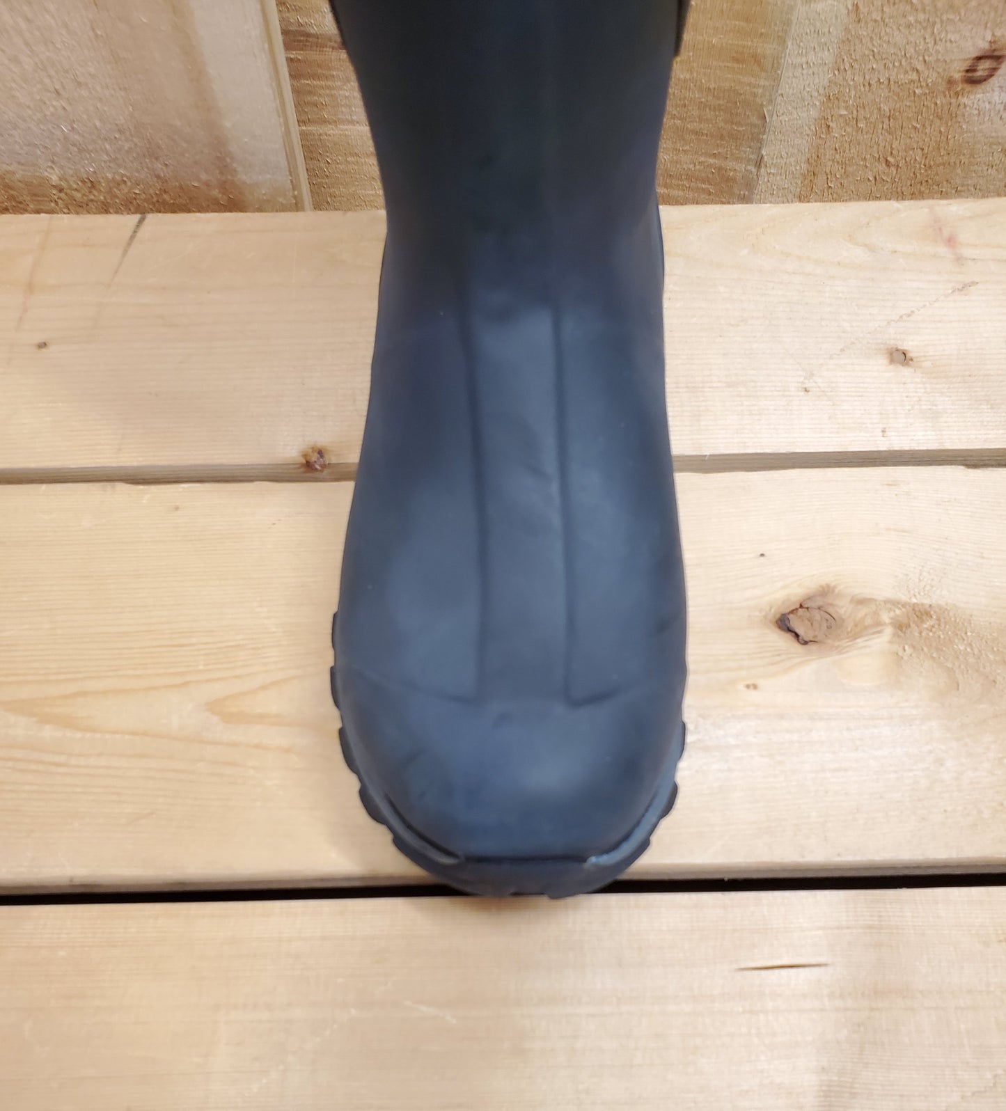 Magenta Fade 'Arctic Sport II' Mid Women's Boot by Muck Boot Co.®