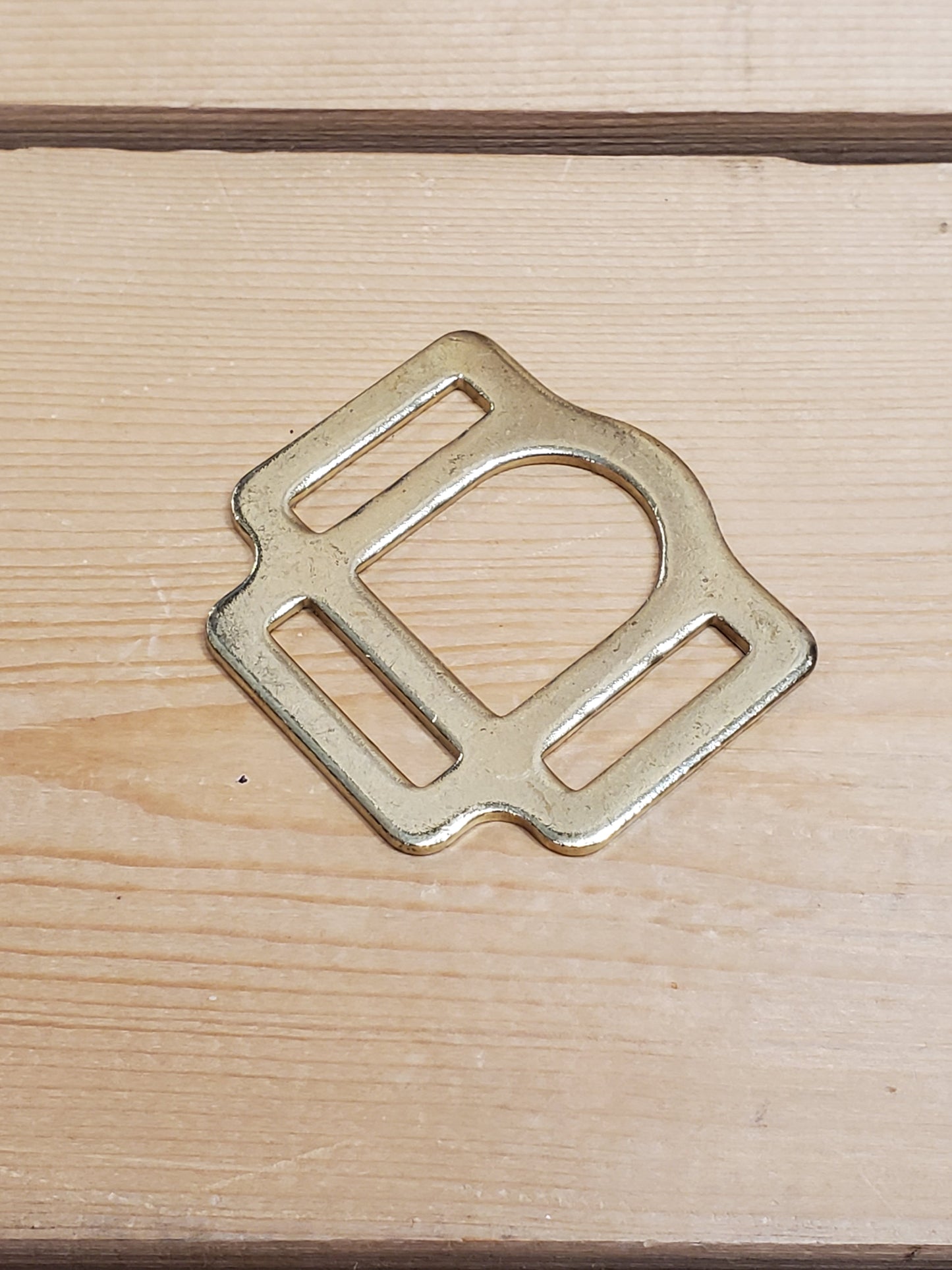 Halter Square