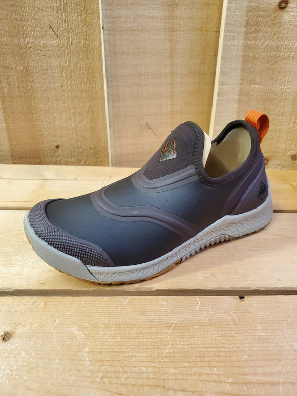 'Outscape Low' Men's Shoe by Muck Boot Co.®