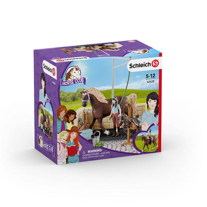 Horse Club™ Wash Bay With Emily & Luna Set by Schleich®