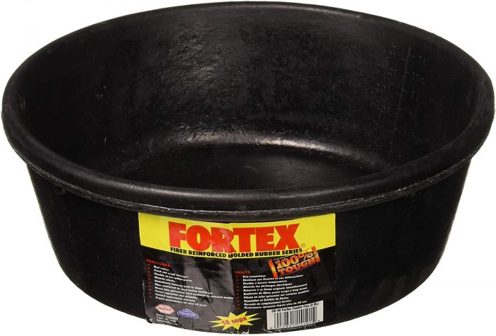 a black rubber 4 quart feed dish for animals made by fortex