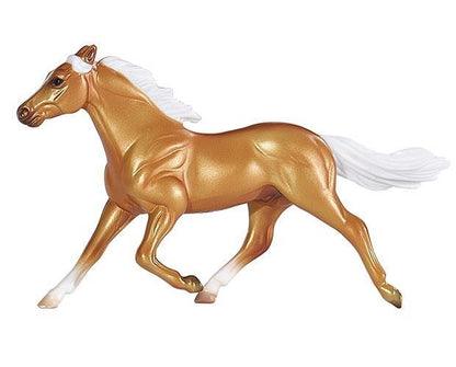 Breyer® Stablemates® Figurines